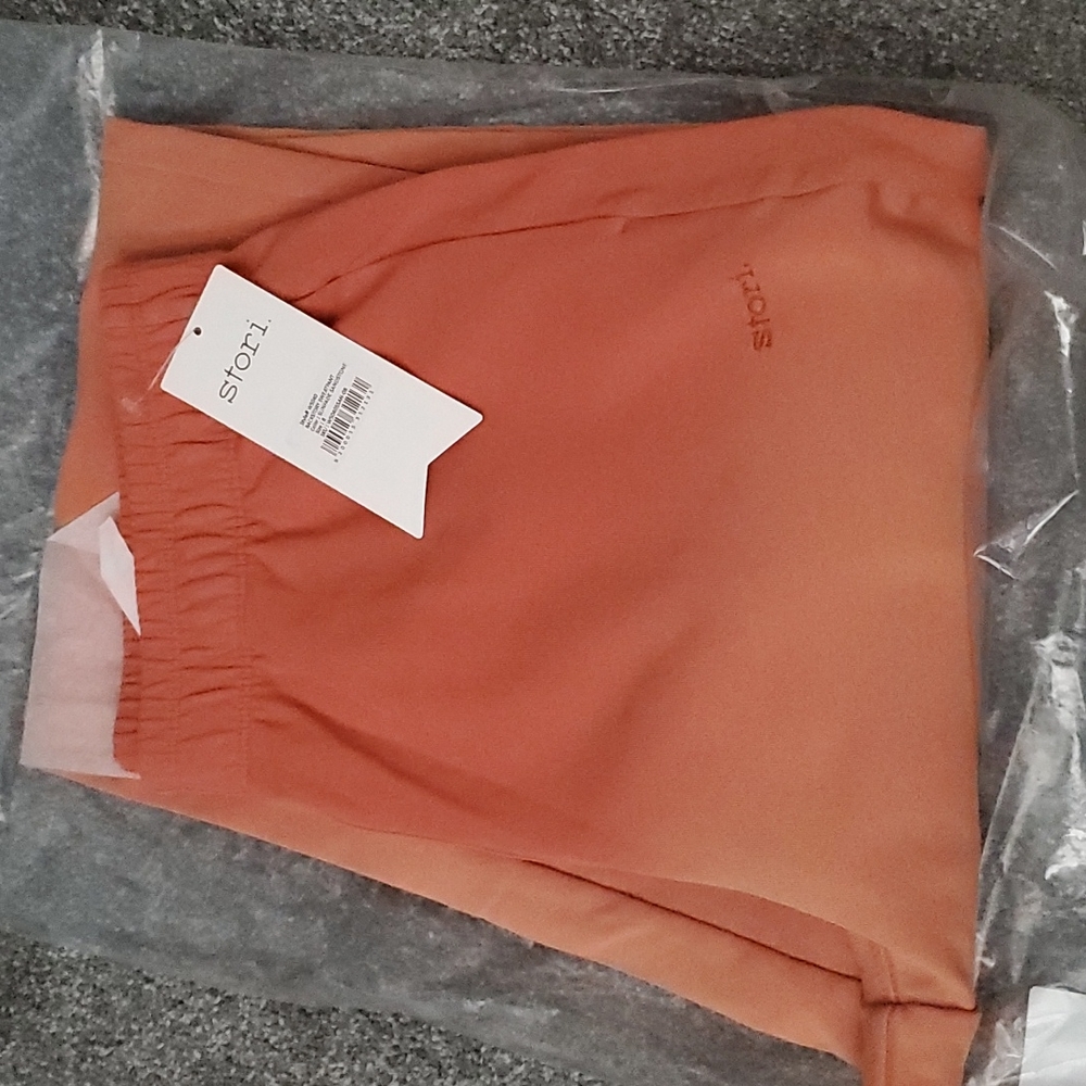 NWT stori backstop sweatpant